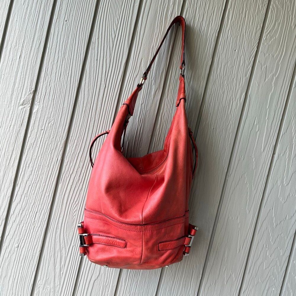 VTG B. Makowsky Coral Red Leather Hobo Bag | Slouchy Bucket Shoulder Purse - Picture 2 of 13